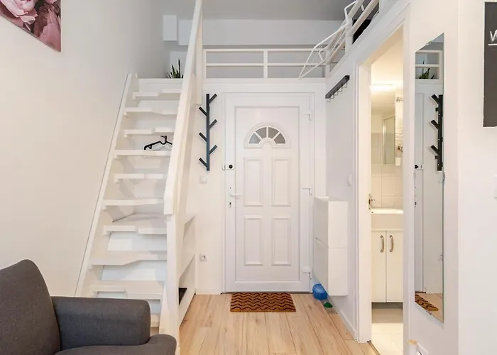 V Apartment Veszprem